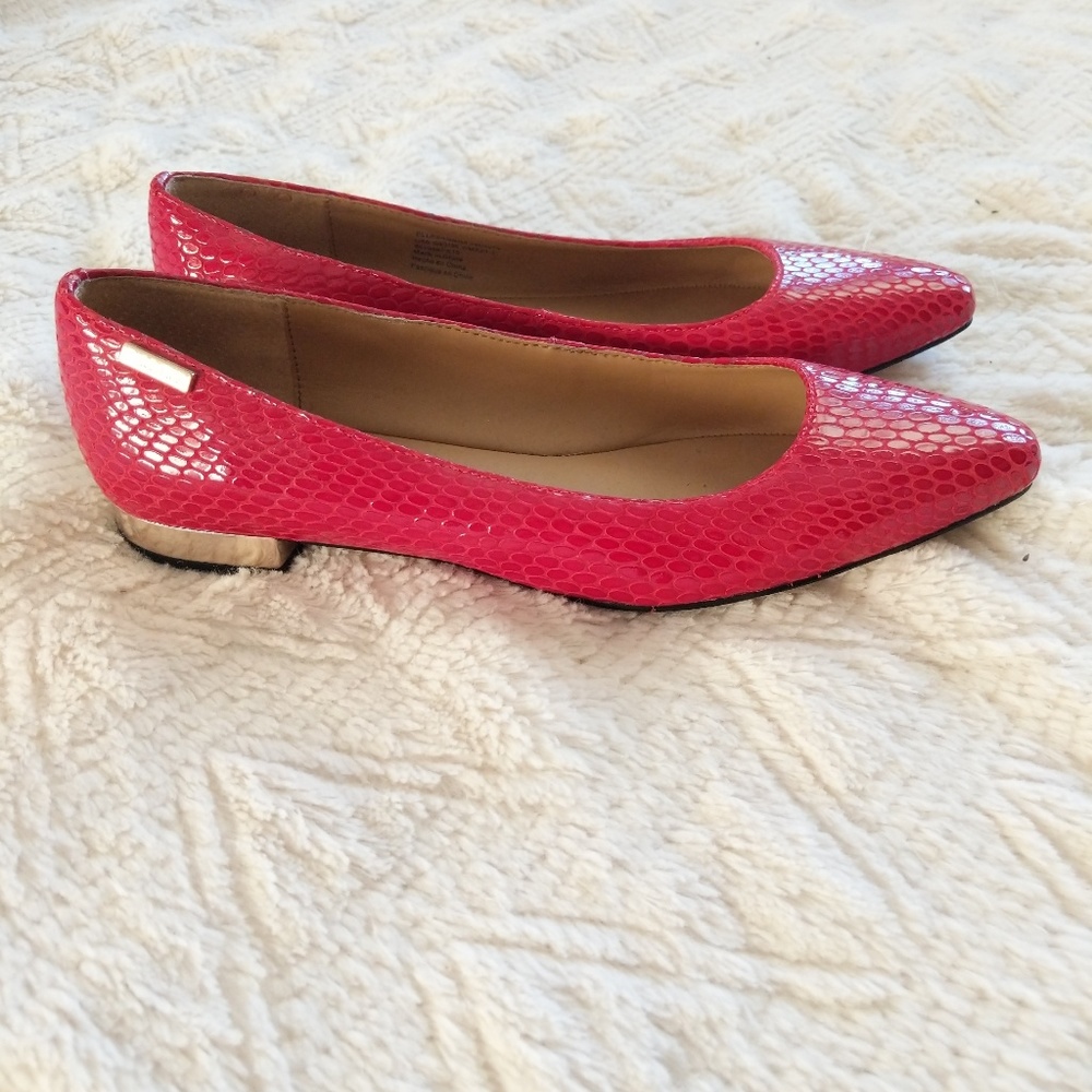 Calvin klein red flats